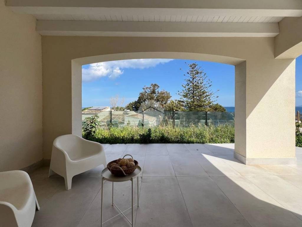 casa indipendente in vendita a Castellammare del Golfo in zona Scopello
