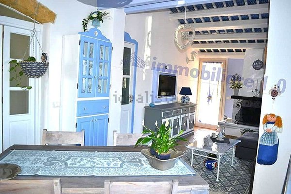 casa indipendente in vendita a Castellammare del Golfo