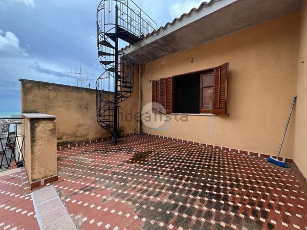 casa indipendente in vendita a Castellammare del Golfo