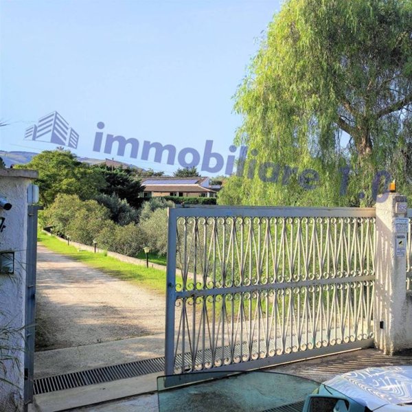 casa indipendente in vendita a Castellammare del Golfo in zona Scopello