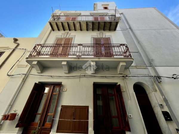appartamento in vendita a Castellammare del Golfo