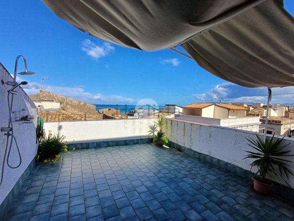 appartamento in vendita a Castellammare del Golfo