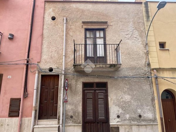 casa indipendente in vendita a Castellammare del Golfo