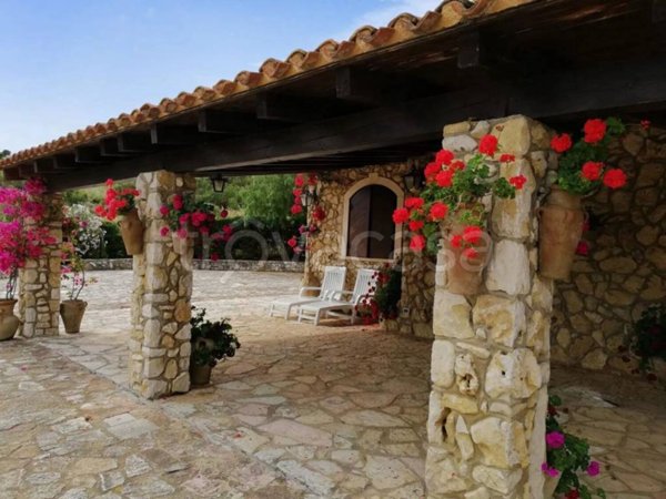 casa indipendente in vendita a Castellammare del Golfo in zona Scopello