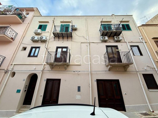 casa indipendente in vendita a Castellammare del Golfo