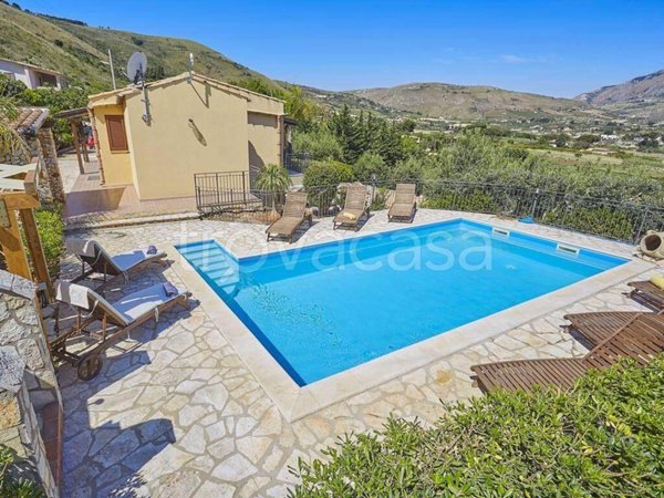 casa indipendente in vendita a Castellammare del Golfo in zona Scopello