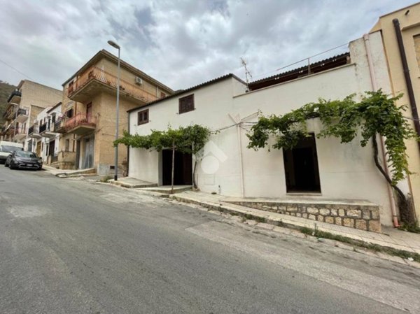 appartamento in vendita a Castellammare del Golfo