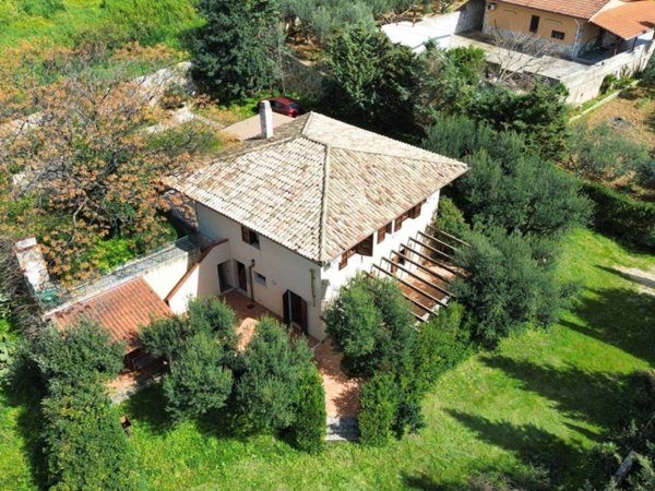 casa indipendente in vendita a Castellammare del Golfo