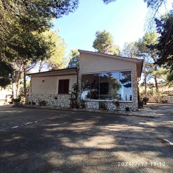 casa indipendente in vendita a Castellammare del Golfo