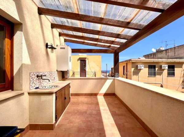 casa indipendente in vendita a Castellammare del Golfo