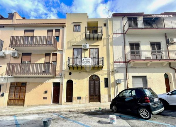 casa indipendente in vendita a Castellammare del Golfo