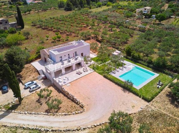 casa indipendente in vendita a Castellammare del Golfo