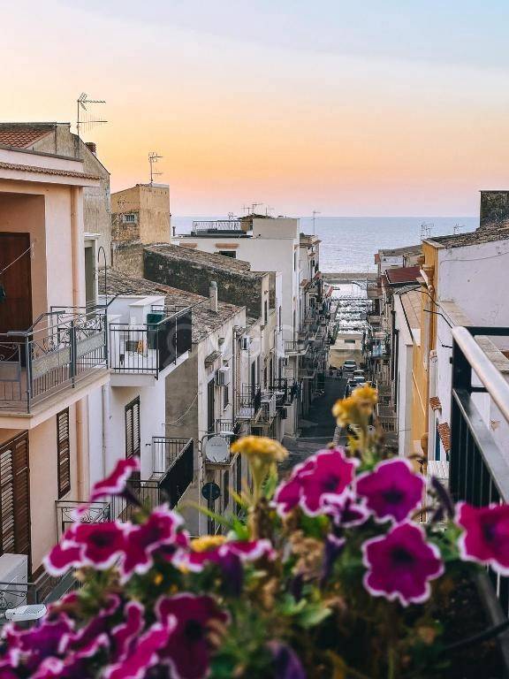 casa indipendente in vendita a Castellammare del Golfo
