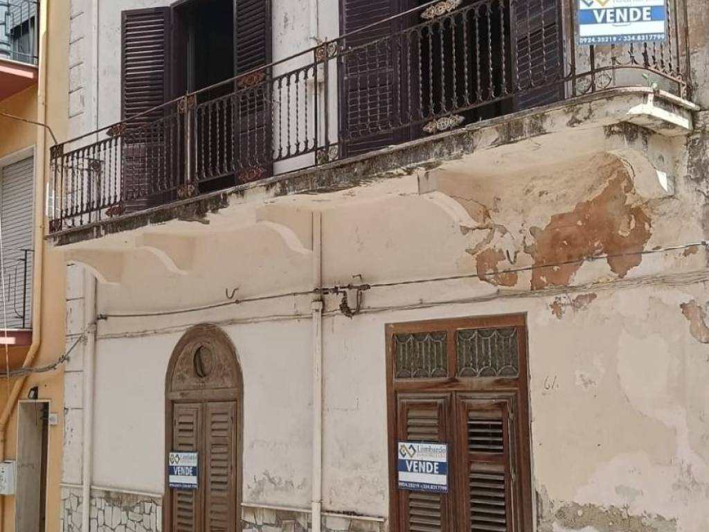 casa indipendente in vendita a Castellammare del Golfo