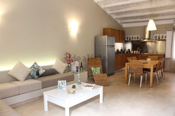 casa semindipendente in vendita a Castellammare del Golfo