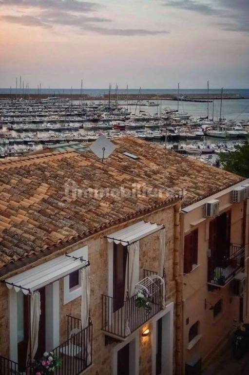 casa indipendente in vendita a Castellammare del Golfo