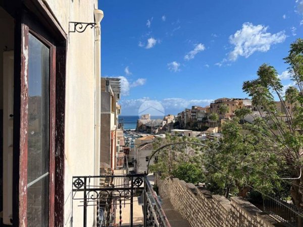 appartamento in vendita a Castellammare del Golfo