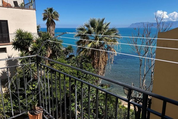 appartamento in vendita a Castellammare del Golfo