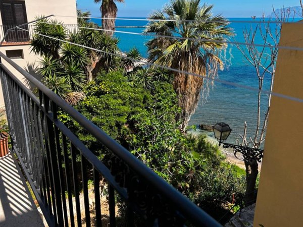 appartamento in vendita a Castellammare del Golfo