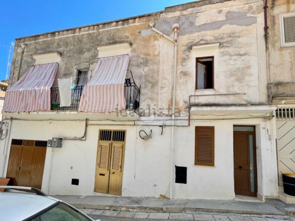 quadrivano in vendita a Castellammare del Golfo