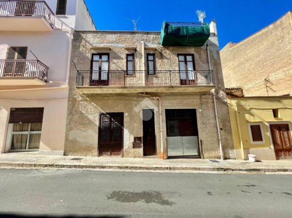 casa indipendente in vendita a Castellammare del Golfo