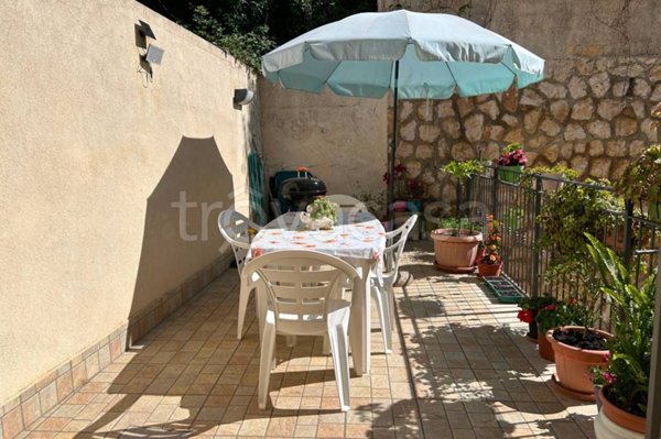 casa indipendente in vendita a Castellammare del Golfo