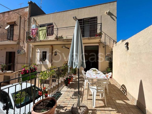 casa indipendente in vendita a Castellammare del Golfo