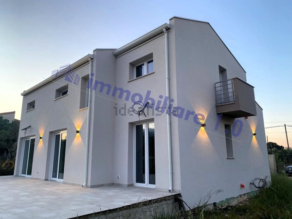 casa indipendente in vendita a Castellammare del Golfo