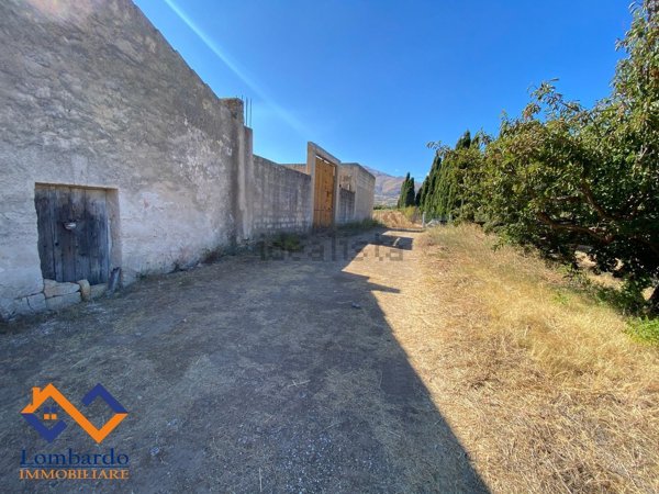 appartamento in vendita a Castellammare del Golfo in zona Scopello