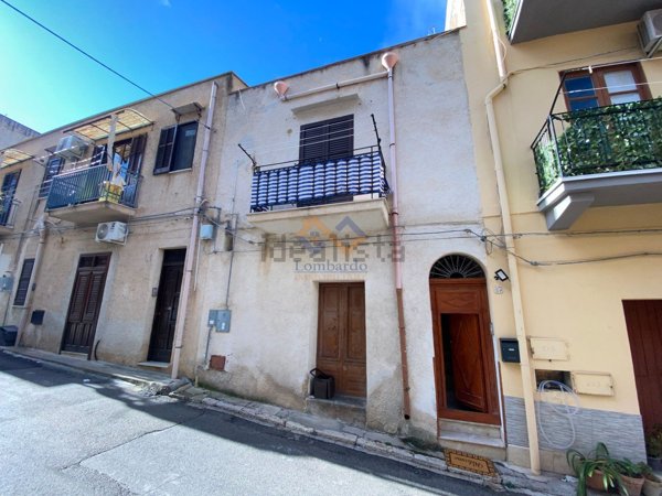 casa indipendente in vendita a Castellammare del Golfo