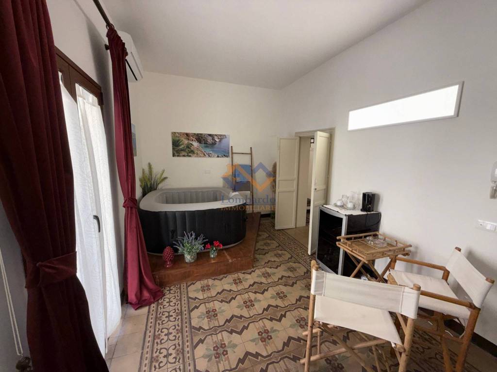 casa indipendente in vendita a Castellammare del Golfo