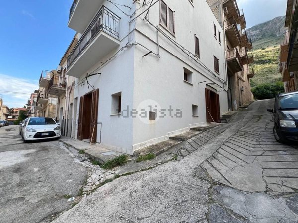 appartamento in vendita a Castellammare del Golfo