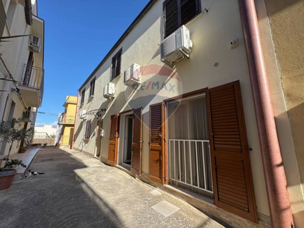casa indipendente in vendita a Castellammare del Golfo