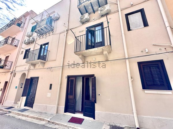 casa indipendente in vendita a Castellammare del Golfo