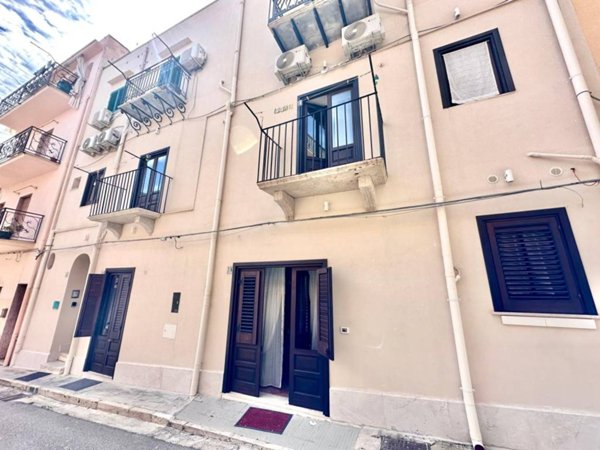 casa indipendente in vendita a Castellammare del Golfo