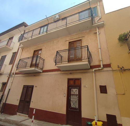 appartamento in vendita a Castellammare del Golfo