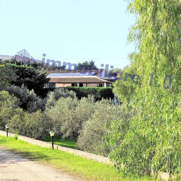 casa indipendente in vendita a Castellammare del Golfo in zona Scopello
