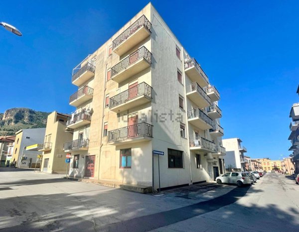 appartamento in vendita a Castellammare del Golfo