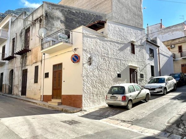 appartamento in vendita a Castellammare del Golfo