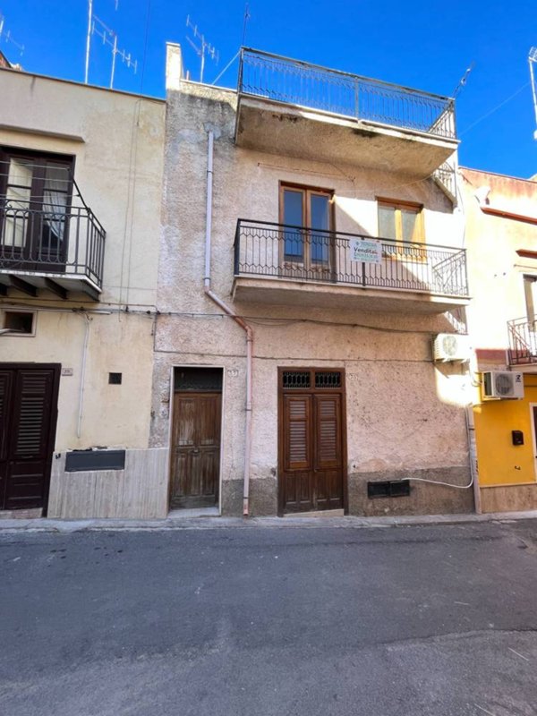 casa indipendente in vendita a Castellammare del Golfo