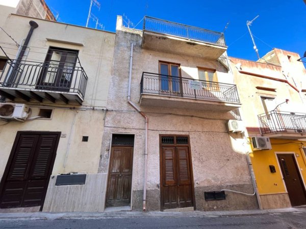 casa indipendente in vendita a Castellammare del Golfo