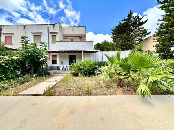 casa indipendente in vendita a Castellammare del Golfo in zona Scopello