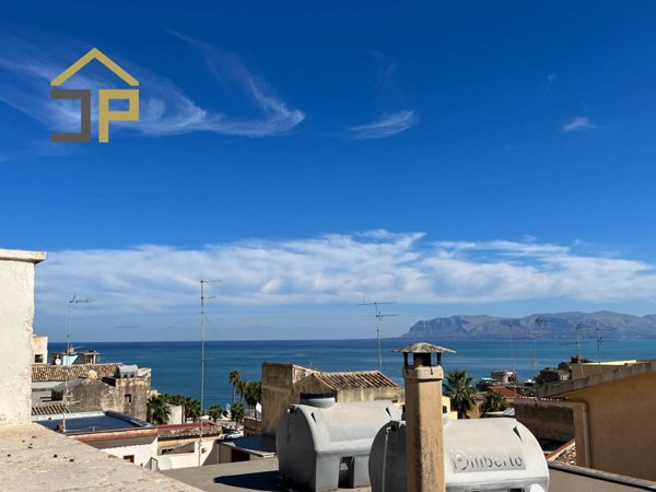 casa indipendente in vendita a Castellammare del Golfo