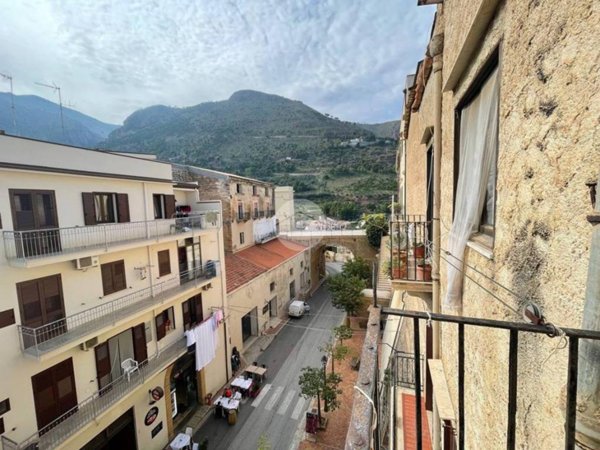 casa indipendente in vendita a Castellammare del Golfo