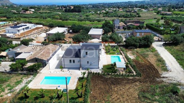 casa indipendente in vendita a Castellammare del Golfo in zona Scopello