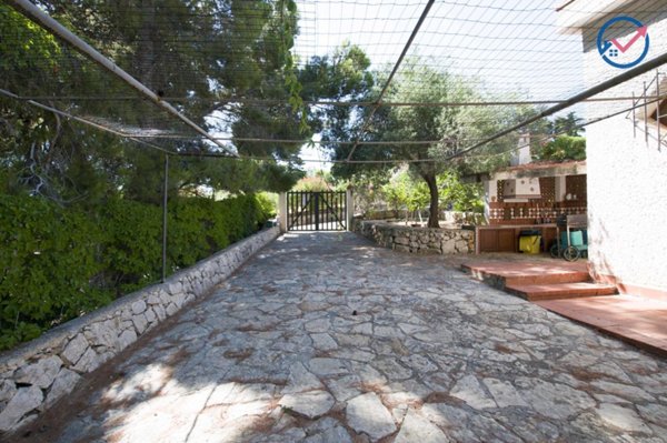 casa indipendente in vendita a Castellammare del Golfo in zona Scopello