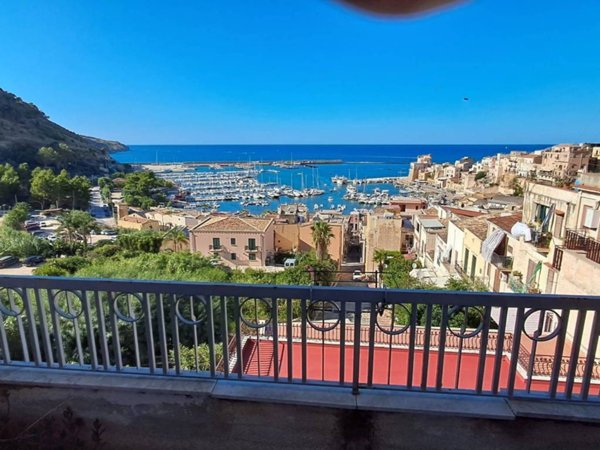 appartamento in vendita a Castellammare del Golfo