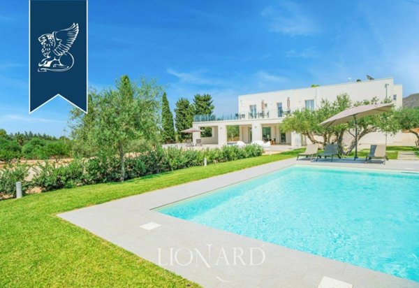 casa indipendente in vendita a Castellammare del Golfo in zona Scopello