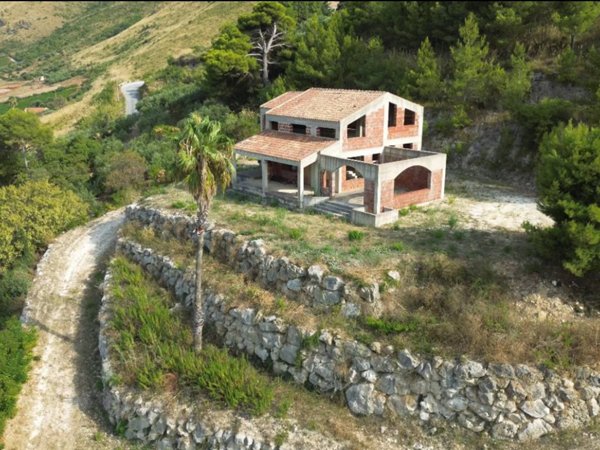 casa indipendente in vendita a Castellammare del Golfo in zona Scopello