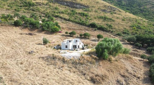 casa indipendente in vendita a Castellammare del Golfo in zona Scopello